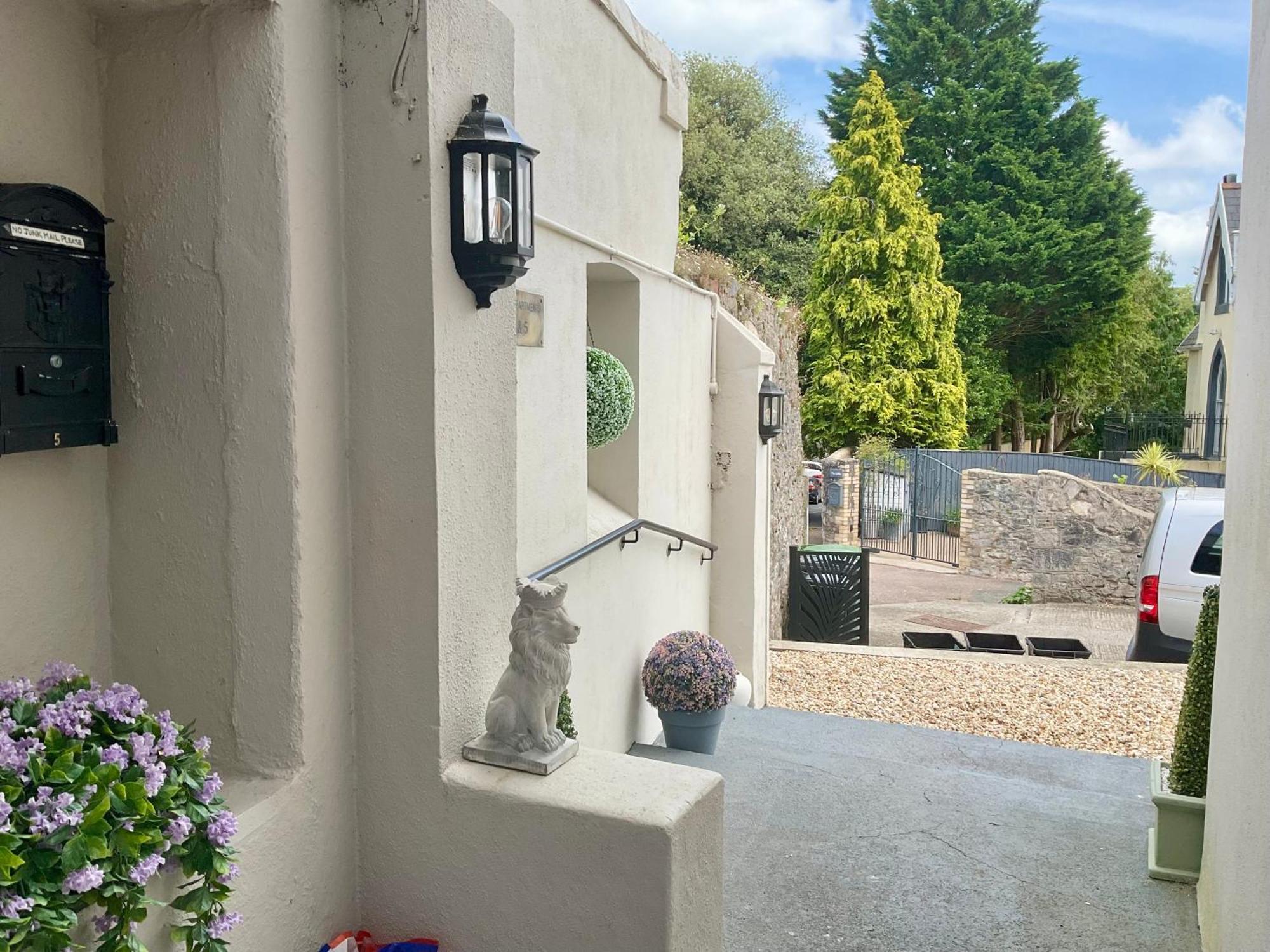 The Kinbrae * Torquay
